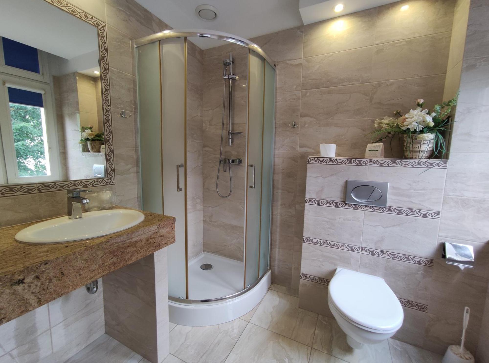 Hotel Atena Слупск Экстерьер фото